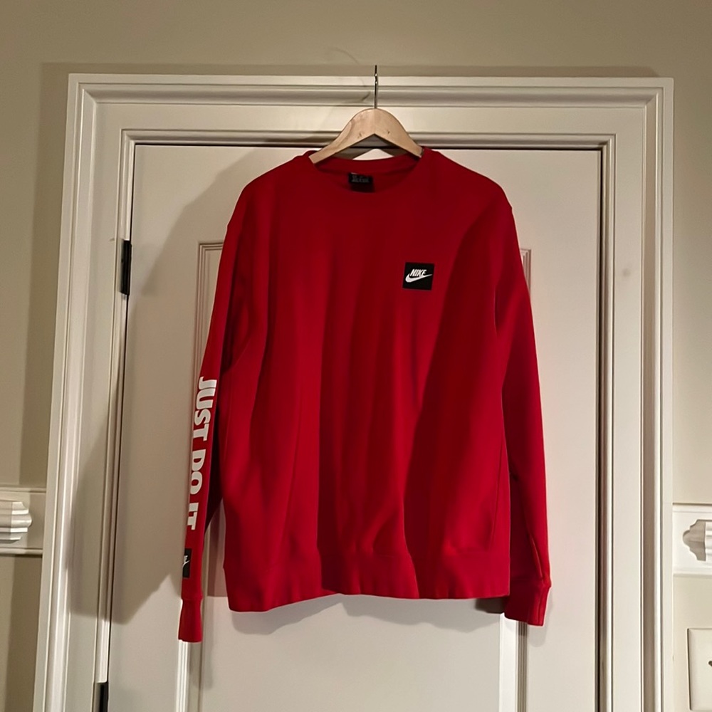 Nike Sweater